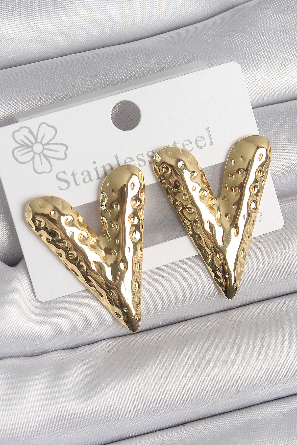 316 Çelik Gold Renk İşlemeli Kalp Model Kadın Küpe-0