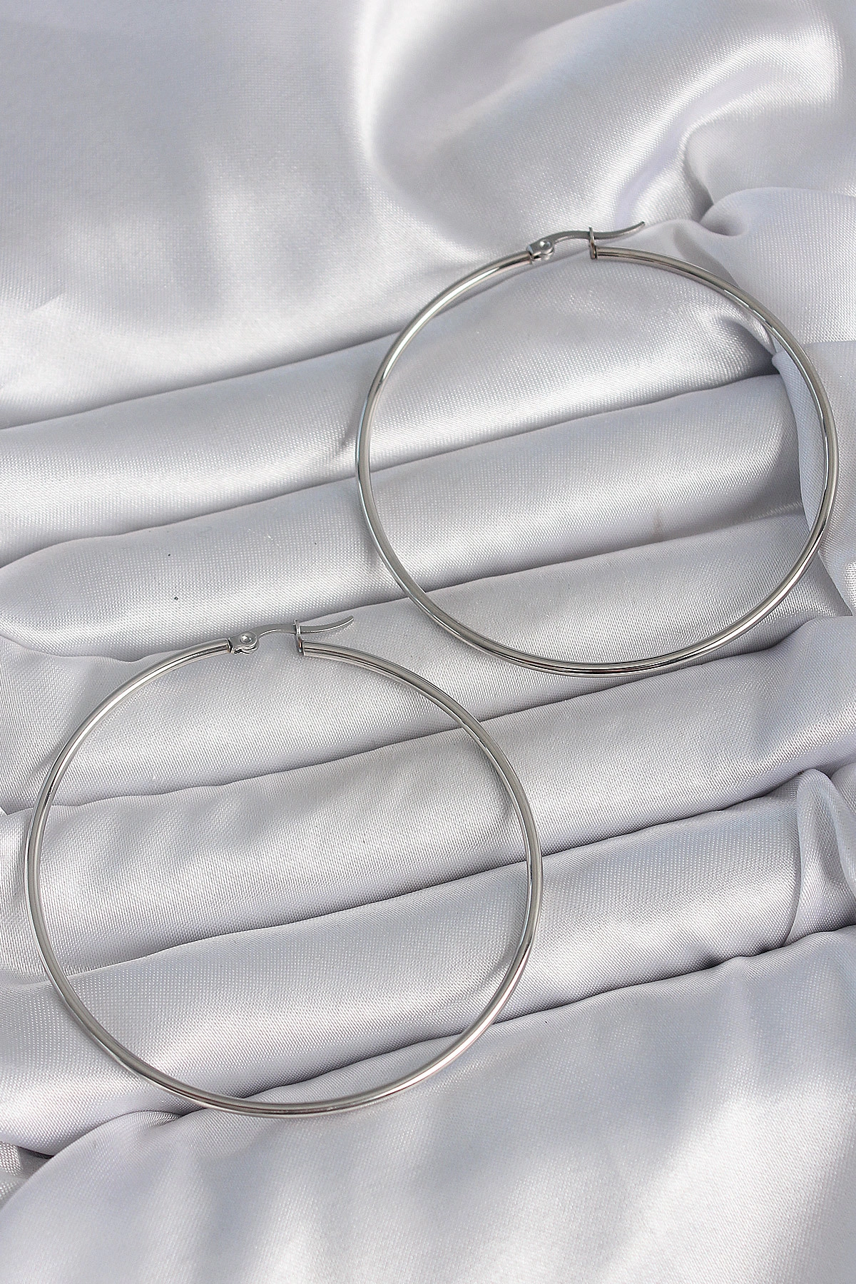 316 Çelik Gümüş Renk 63 mm Halka Model Kadın Küpe-0