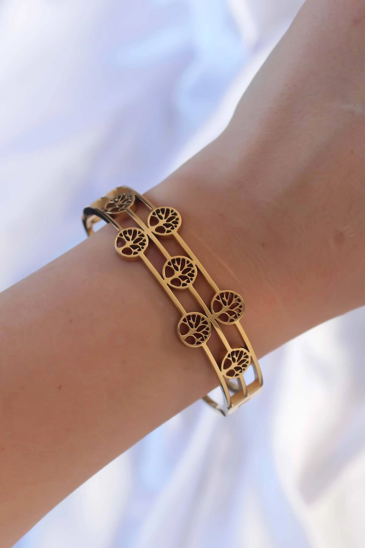 316L Çelik Altın Renk Minimal Yaşam Ağacı Tasarımlı Kelepçe-1