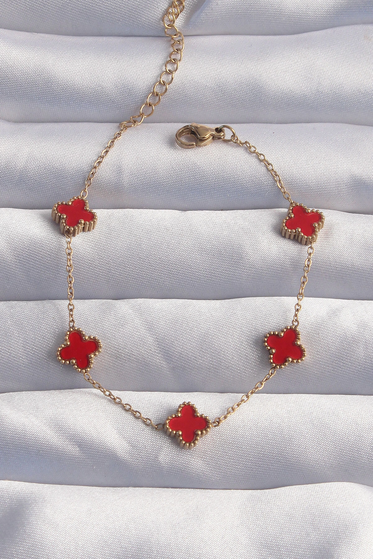 316L Çelik Baby Boy Gold Renk Kırmızı Mineli Yonca Bileklik-0