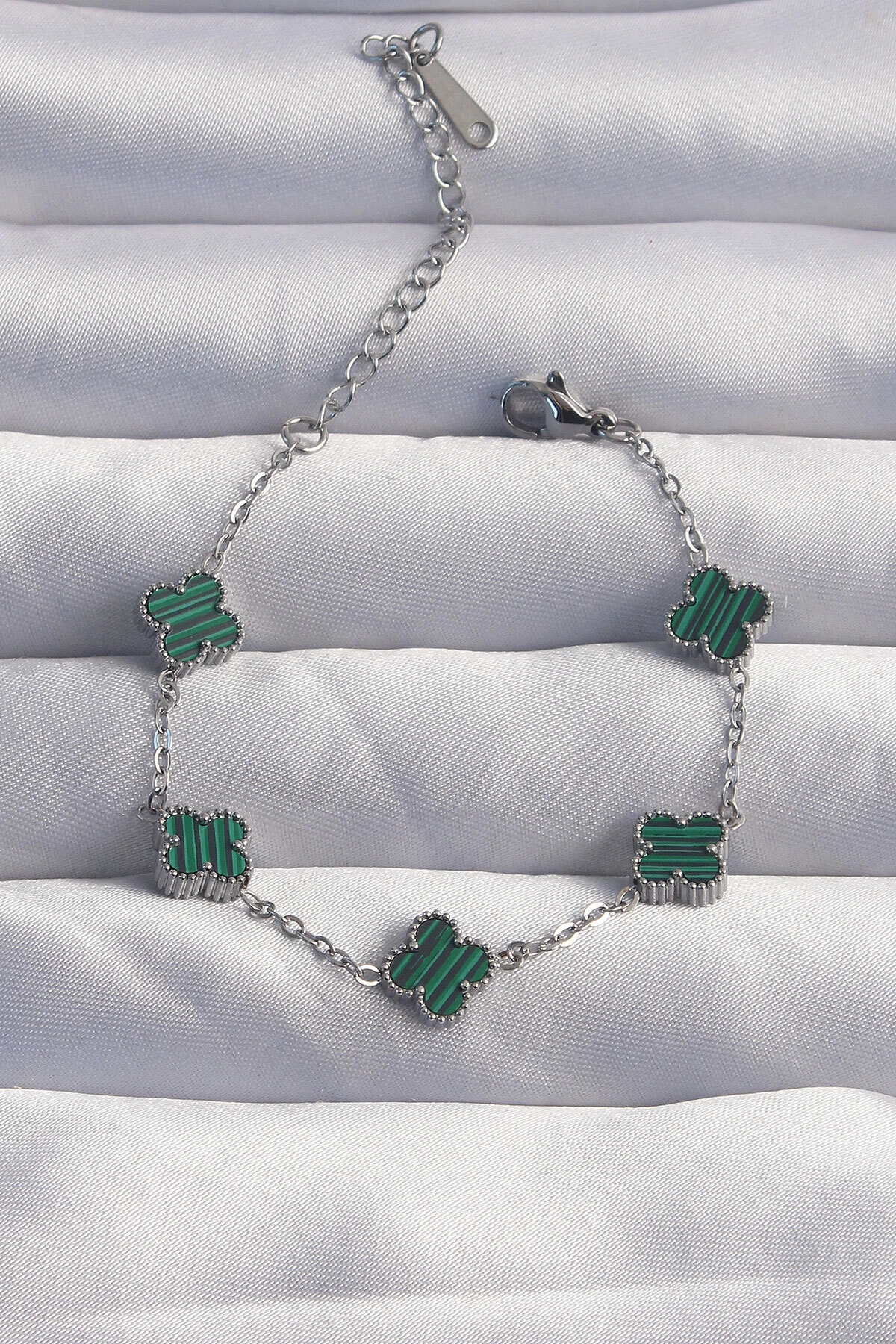 316L Çelik Baby Boy Gümüş Renk Çizgili Yeşil Mineli Yonca Bileklik-0