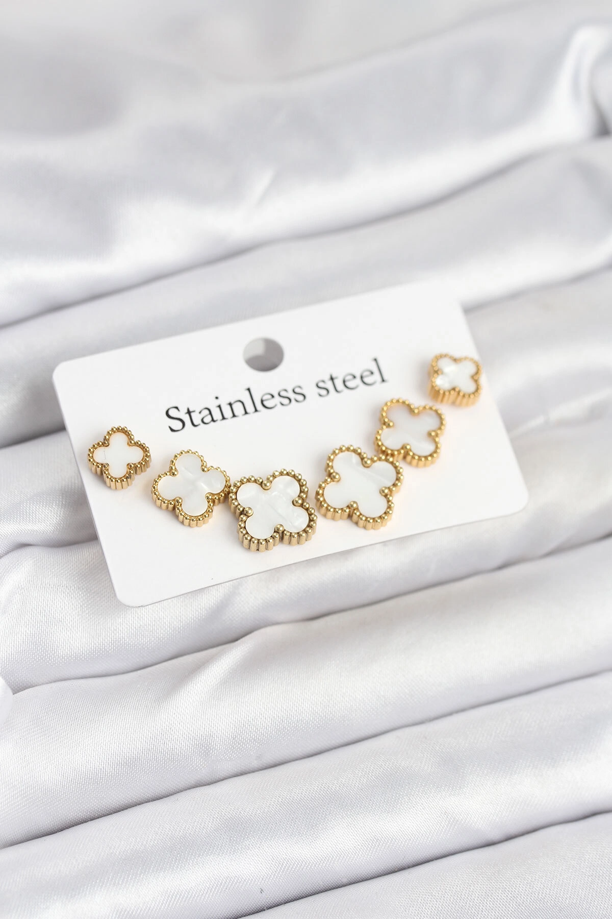 316L Çelik Gold Beyaz Renk 3 Boy Yonca Küpe Seti-0