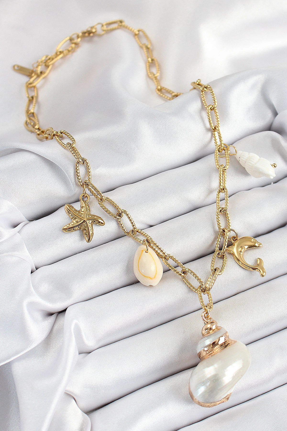 316L Çelik Gold Renk Deniz Kabuğu ve Yıldızı Konseptli Kadın Kolye-1