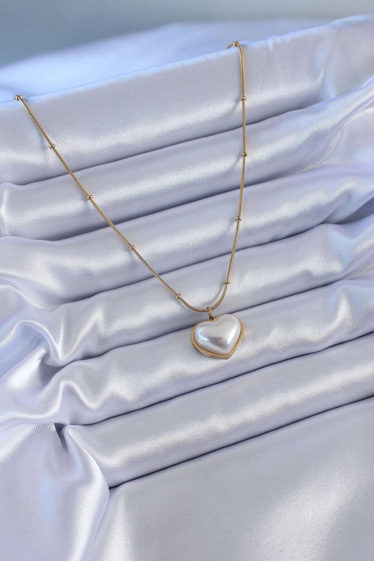 316L Çelik Gold Renk İncili Kalp Model Minimal Top Detay Kadın Kolye-1