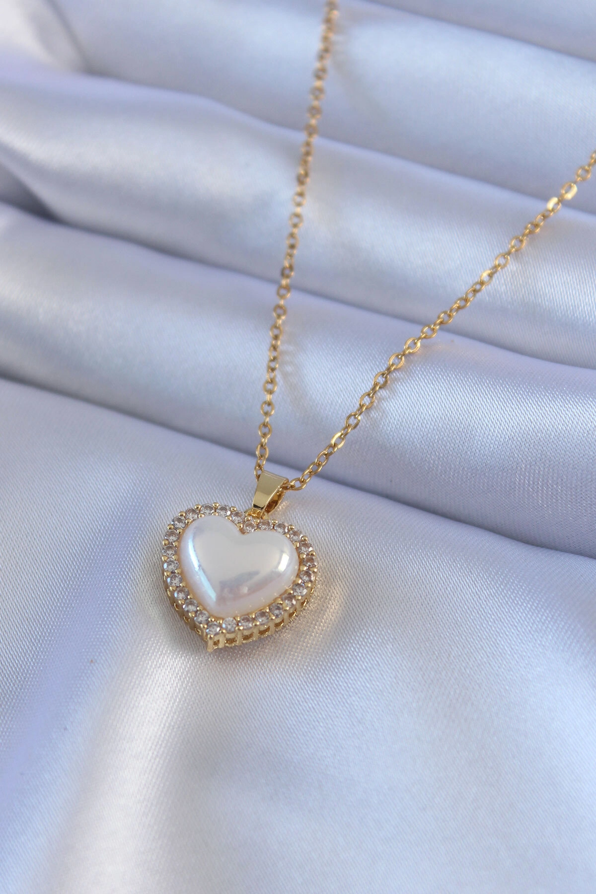 316L Çelik Gold Renk İncili Kalp Model Zirkon Taşlı Kadın Kolye-0