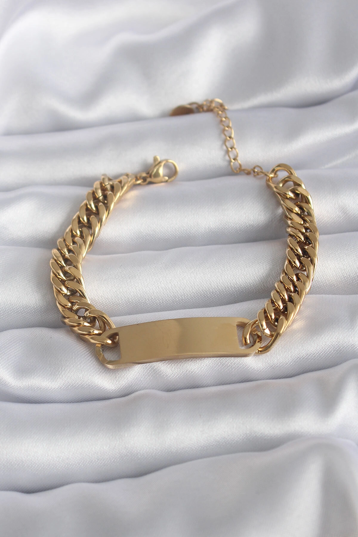 316L Çelik Gold Renk İsim Yazılabilir Plaka Model Kadın Bileklik-0