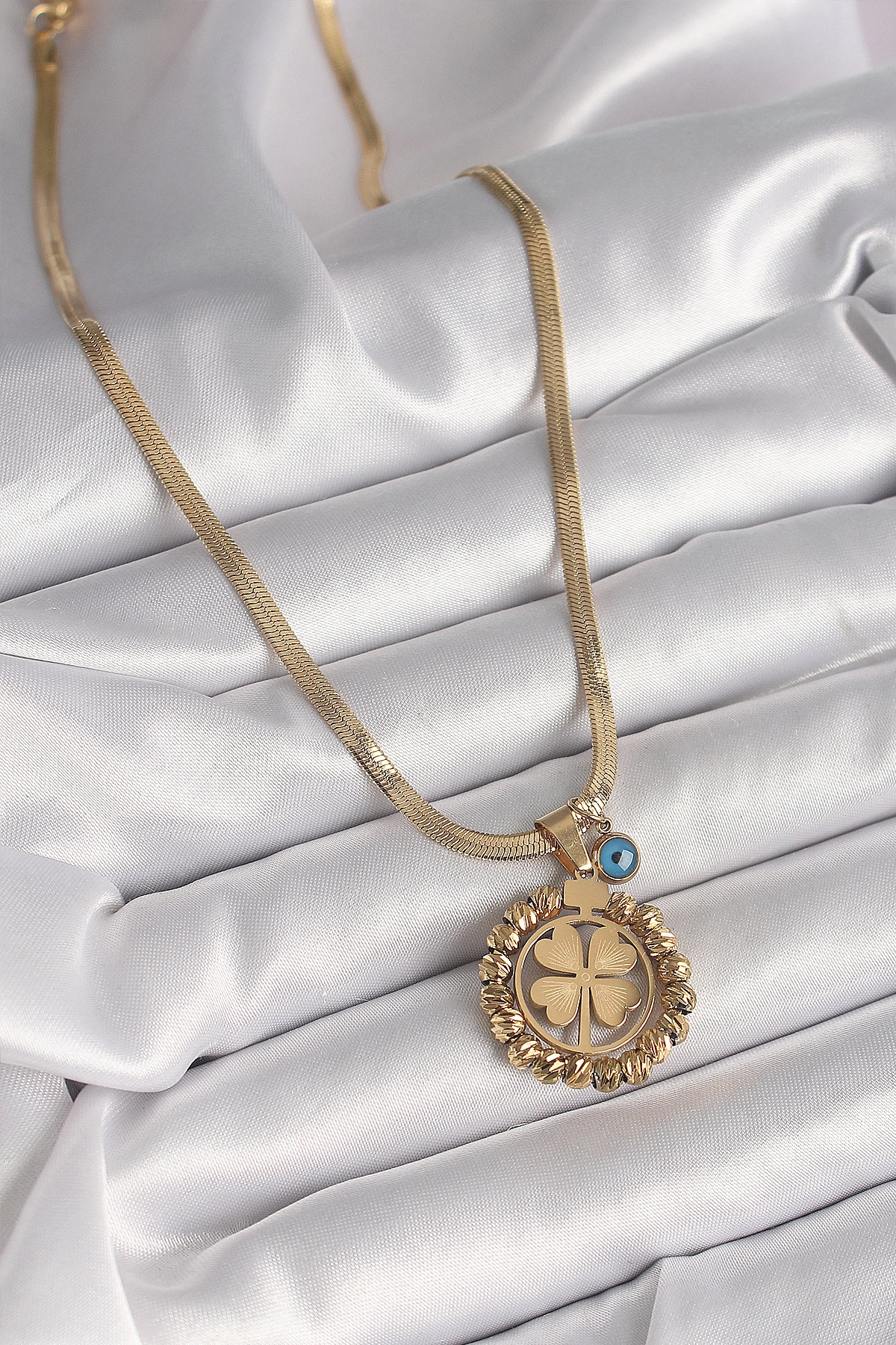 316L Çelik Gold Renk İtalyan Zincir Dorika Yonca Model Nazar Boncuk Detay Kadın Kolye-1