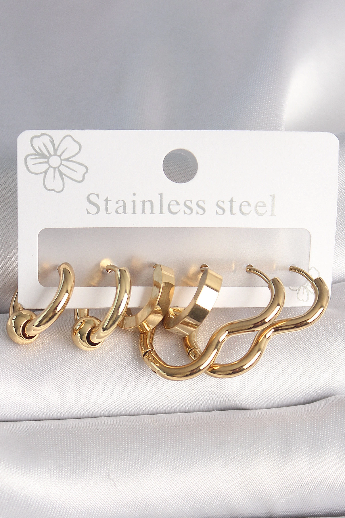 316L Çelik Gold Renk Kalp Halka Model Kadın Küpe Seti-0