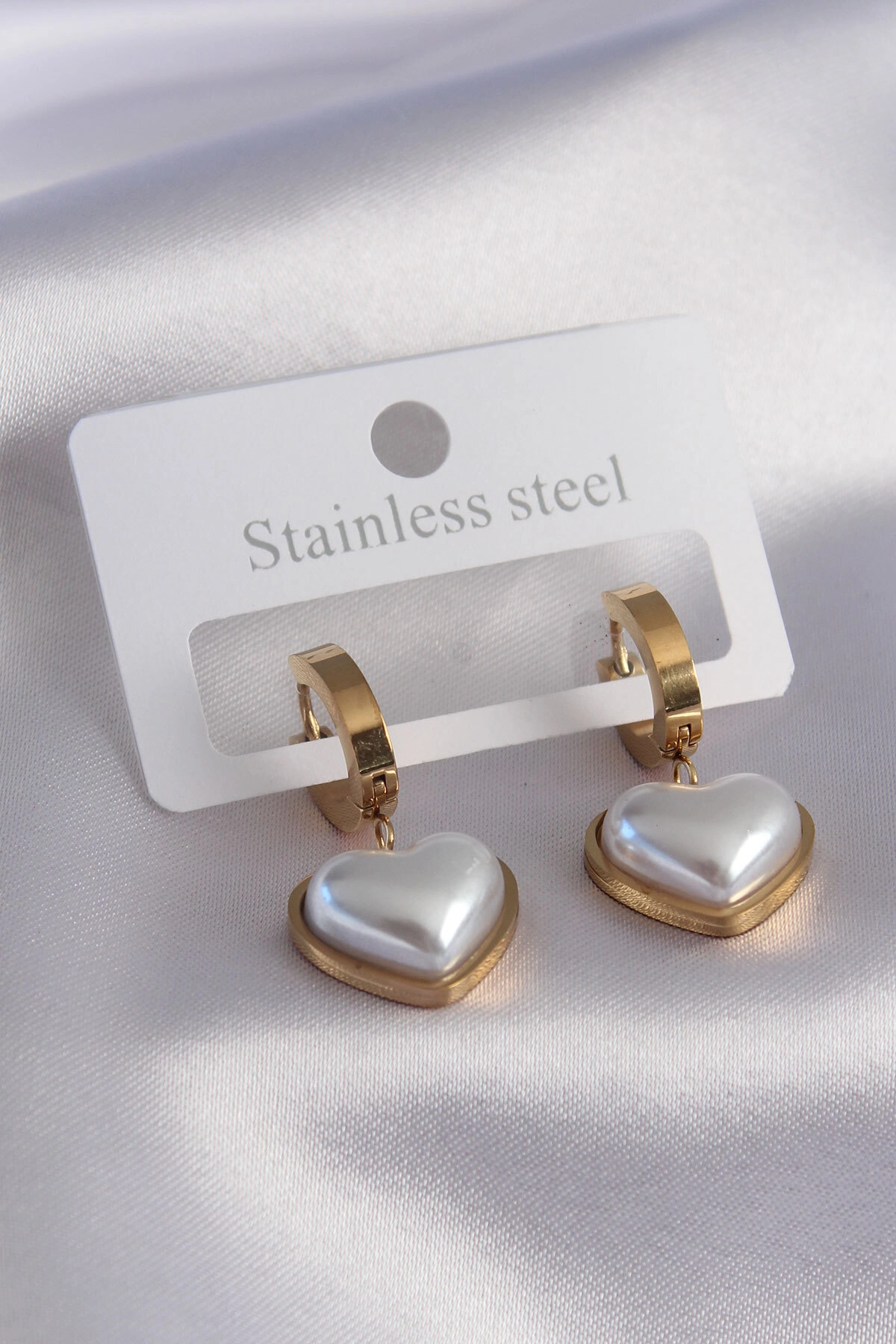 316L Çelik Gold Renk Kalp Model Kadın Küpe-0