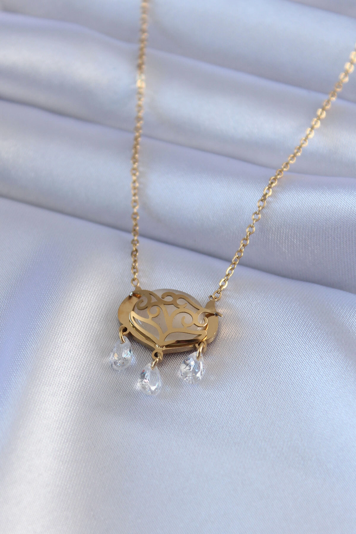 316L Çelik Gold Renk Lotus Model Zirkon Taşlı Kadın Kolye-0