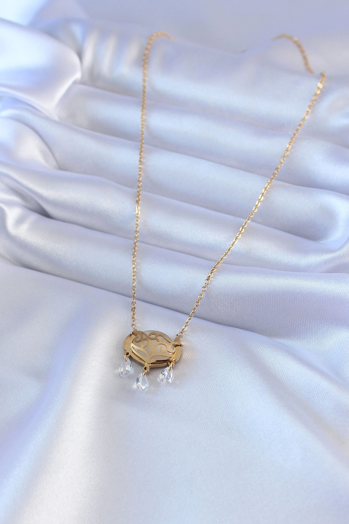 316L Çelik Gold Renk Lotus Model Zirkon Taşlı Kadın Kolye-1