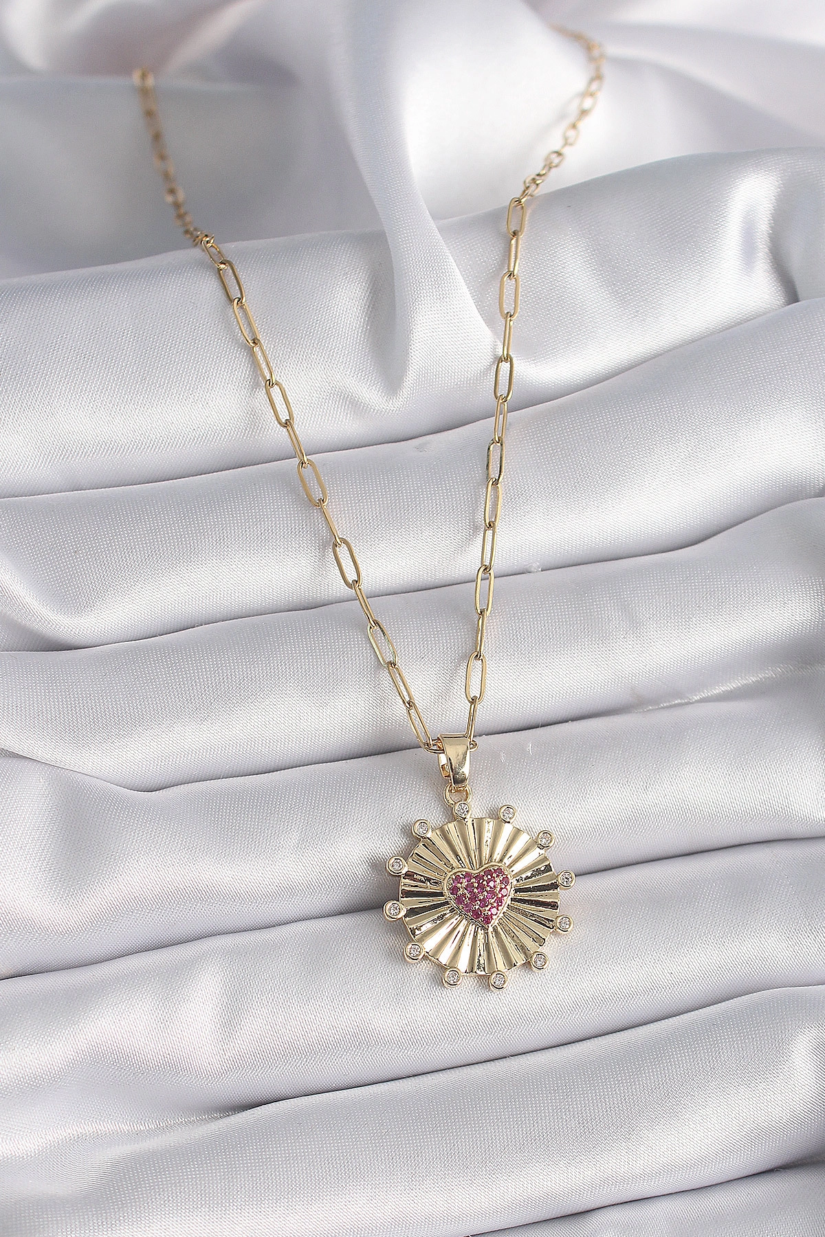 316L Çelik Gold Renk Pembe Zirkon Taşlı Kalp İşleme Madalyon Model Kadın Kolye-1