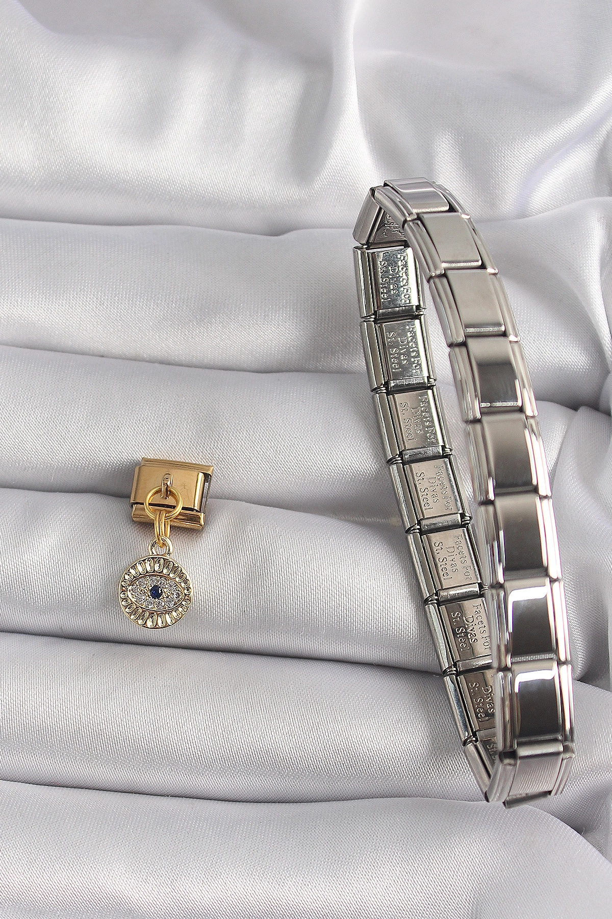 316L Çelik Gold Renk Sallantı Zirkon Taşlı Göz Model Nomination Charm-1