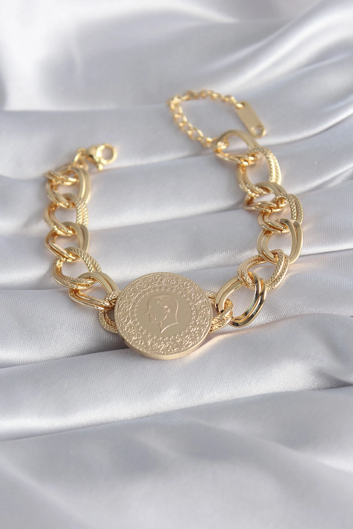 316L Çelik Gold Renk Tam Altın Model Samanyolu Kadın Bileklik-0