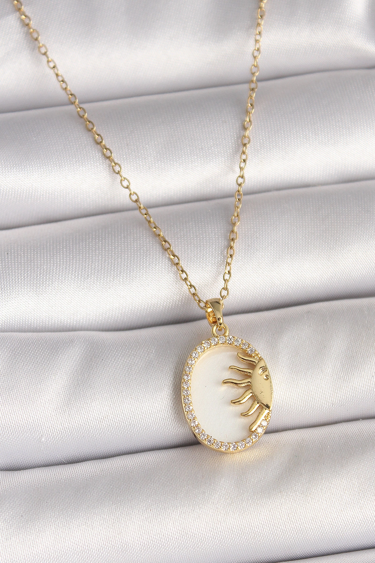 316L Çelik Gold Renk Zincir Beyaz Mineli Gün Batımı Model Zirkon Taş Detay Kadın Kolye-0