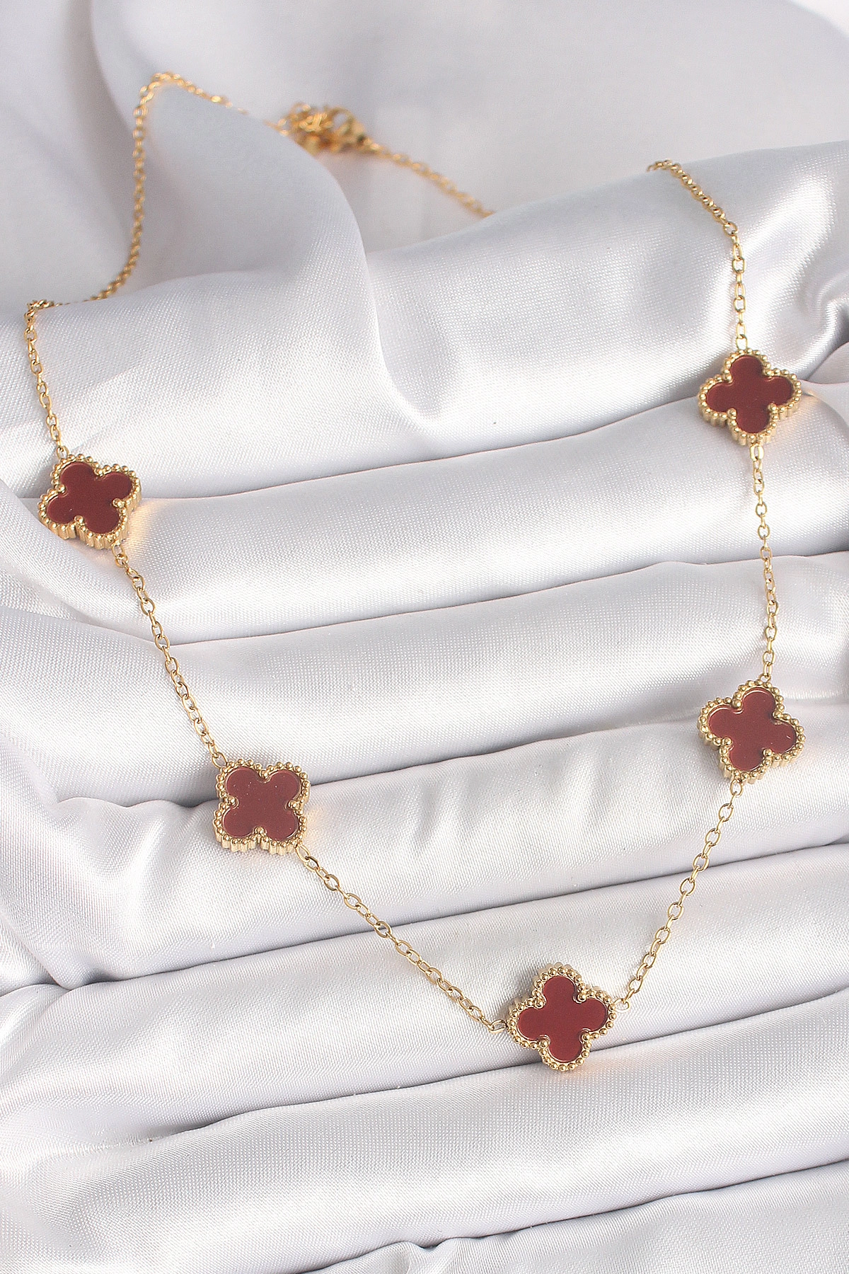 316L Çelik Gold Renk Zincir Bordo Yonca Model Kadın Kolye-1