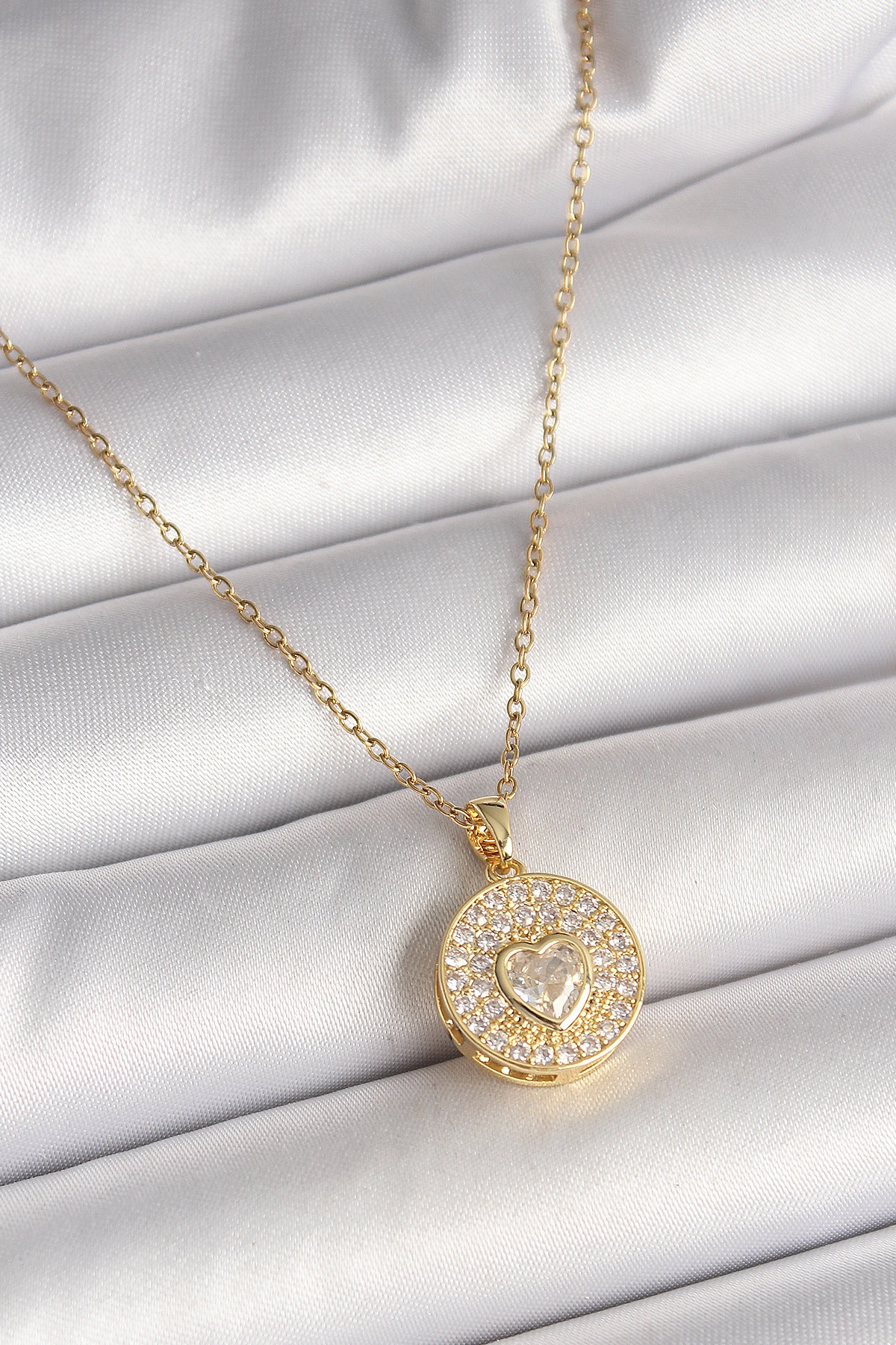 316L Çelik Gold Renk Zincir Madalyon Zirkon Taşlı Kalp Model Kadın Kolye-0