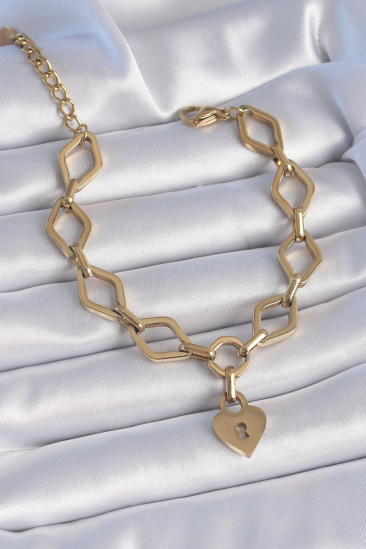 316L Çelik Gold Renk Zincir Model Kilit Kalp Figür Kadın Bileklik-0