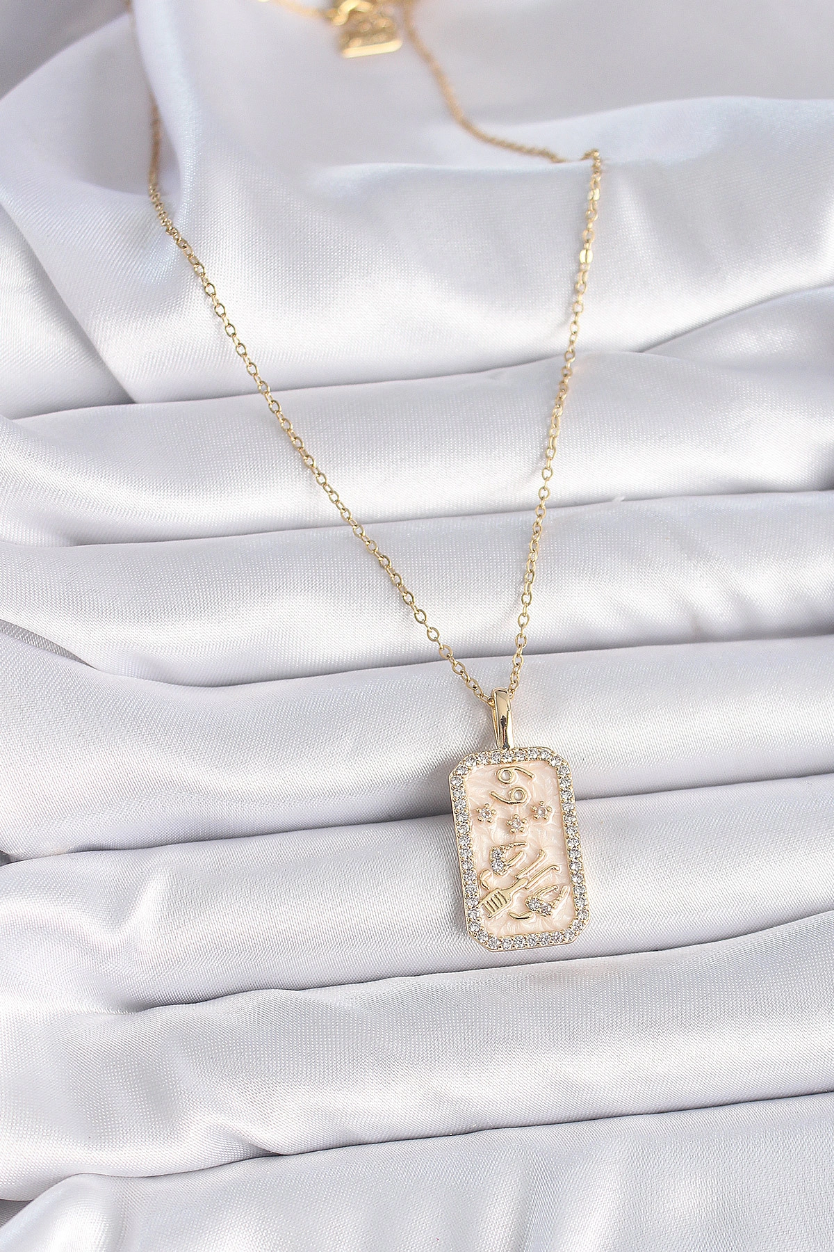 316L Çelik Gold Renk Zincir Yengeç Burcu Zirkon Taşlı Kadın Kolye-1