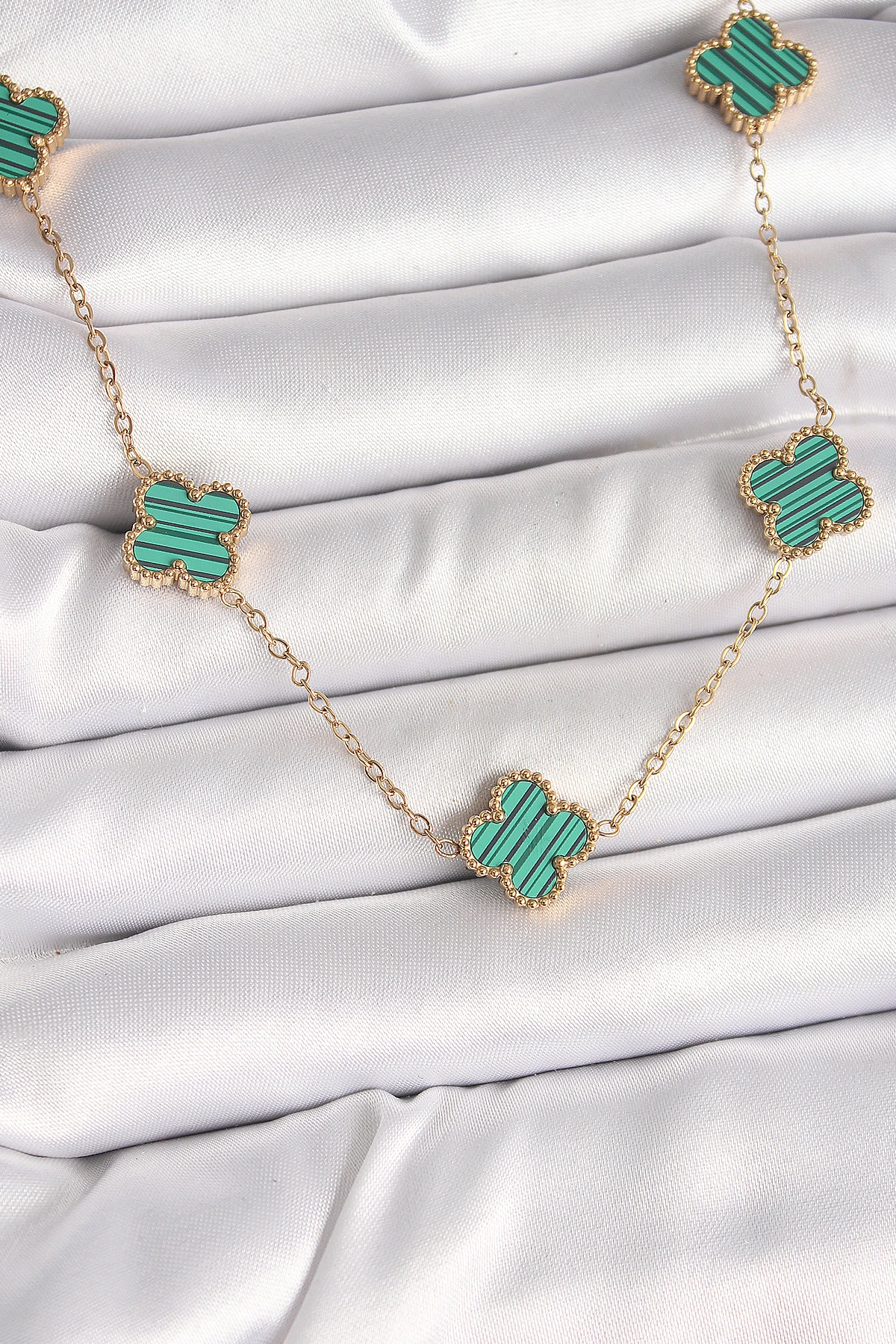 316L Çelik Gold Renk Zincir Yeşil Yonca Model Kadın Kolye-0