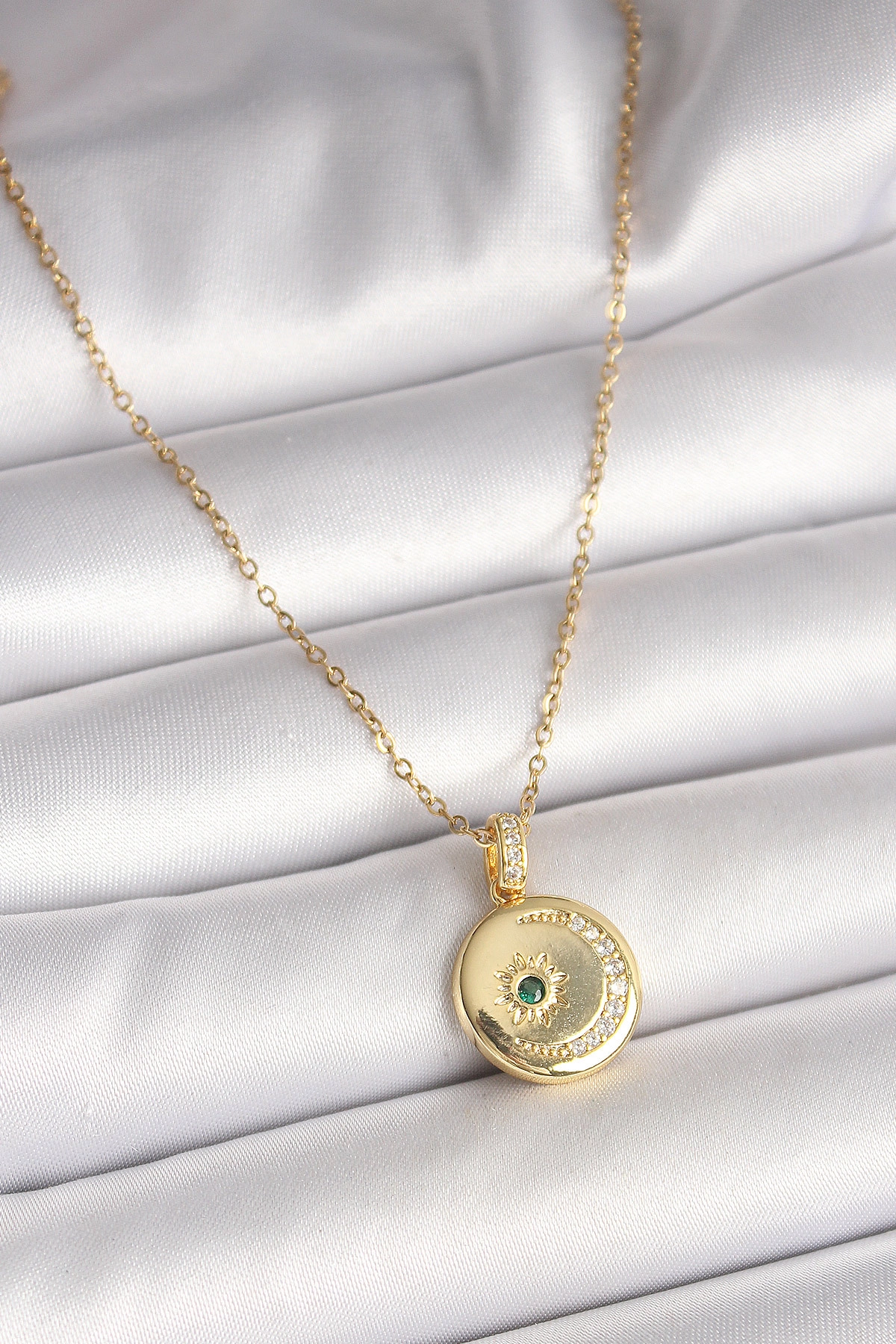 316L Çelik Gold Renk Zincir Zirkon Taş İşlemeli Hilal Yıldız İşlemeli Madalyon Model Kadın Kolye-0