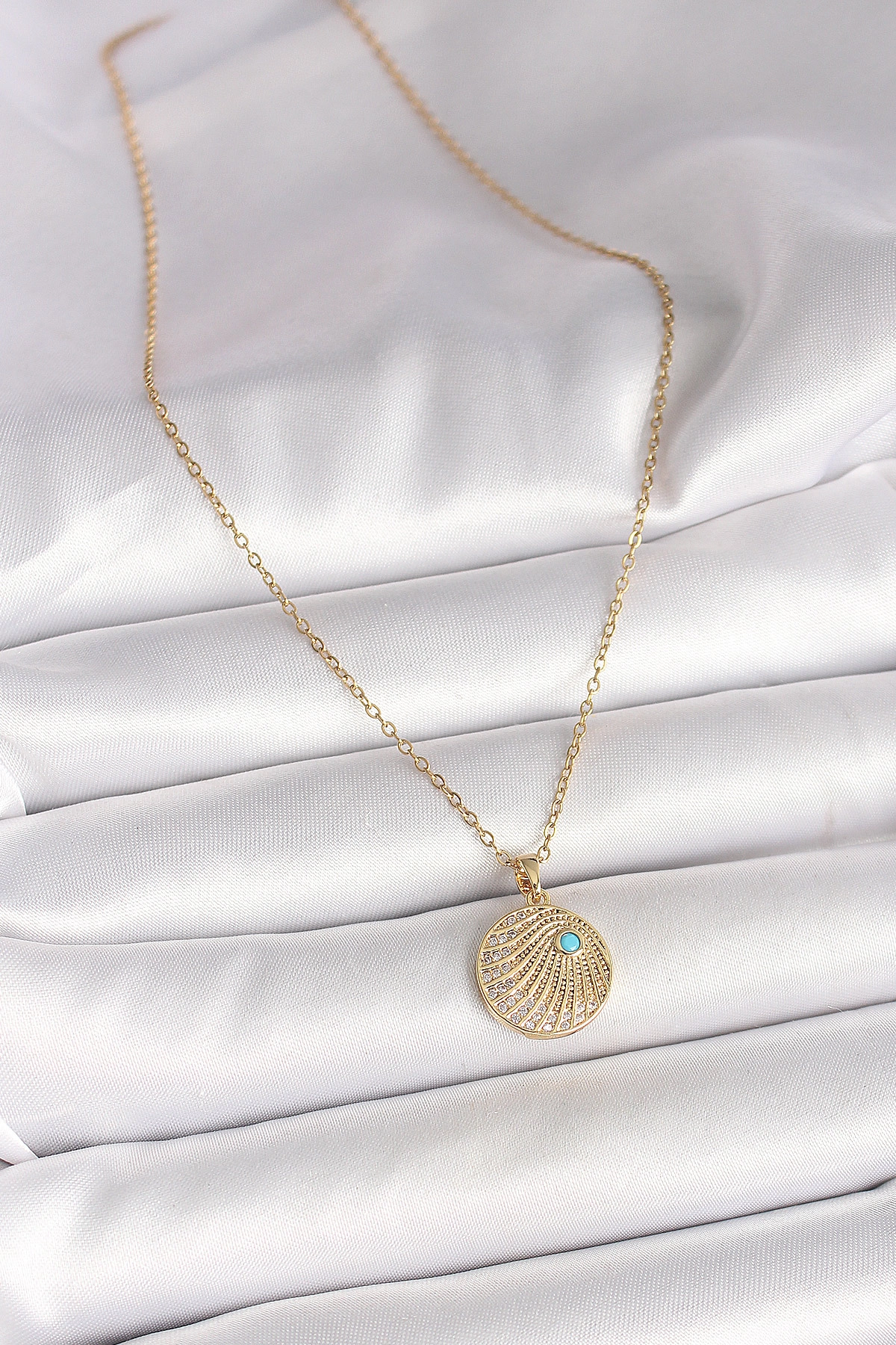 316L Çelik Gold Renk Zincir Zirkon Taş İşlemeli Mavi Taş Detaylı Madalyon Model Kadın Kolye-1