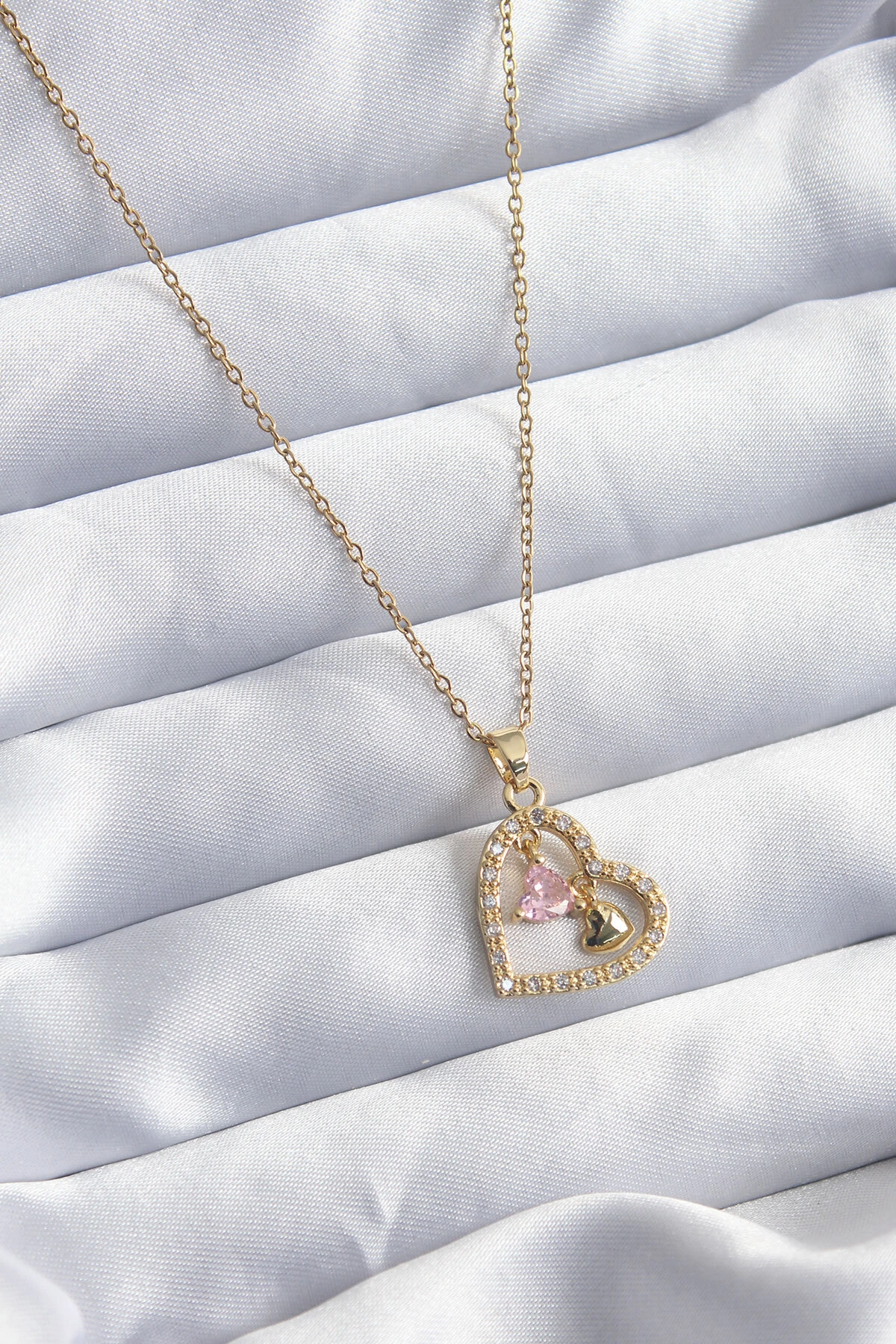 316L Çelik Gold Renk Zincir Zirkon Taşlı Kalp Model Kadın Kolye-0