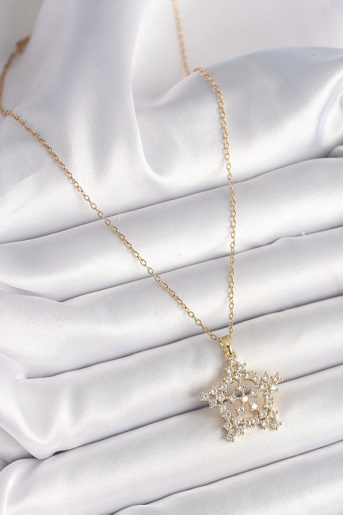 316L Çelik Gold Renk Zincir Zirkon Taşlı Kar Tanesi Model Kadın Kolye-1