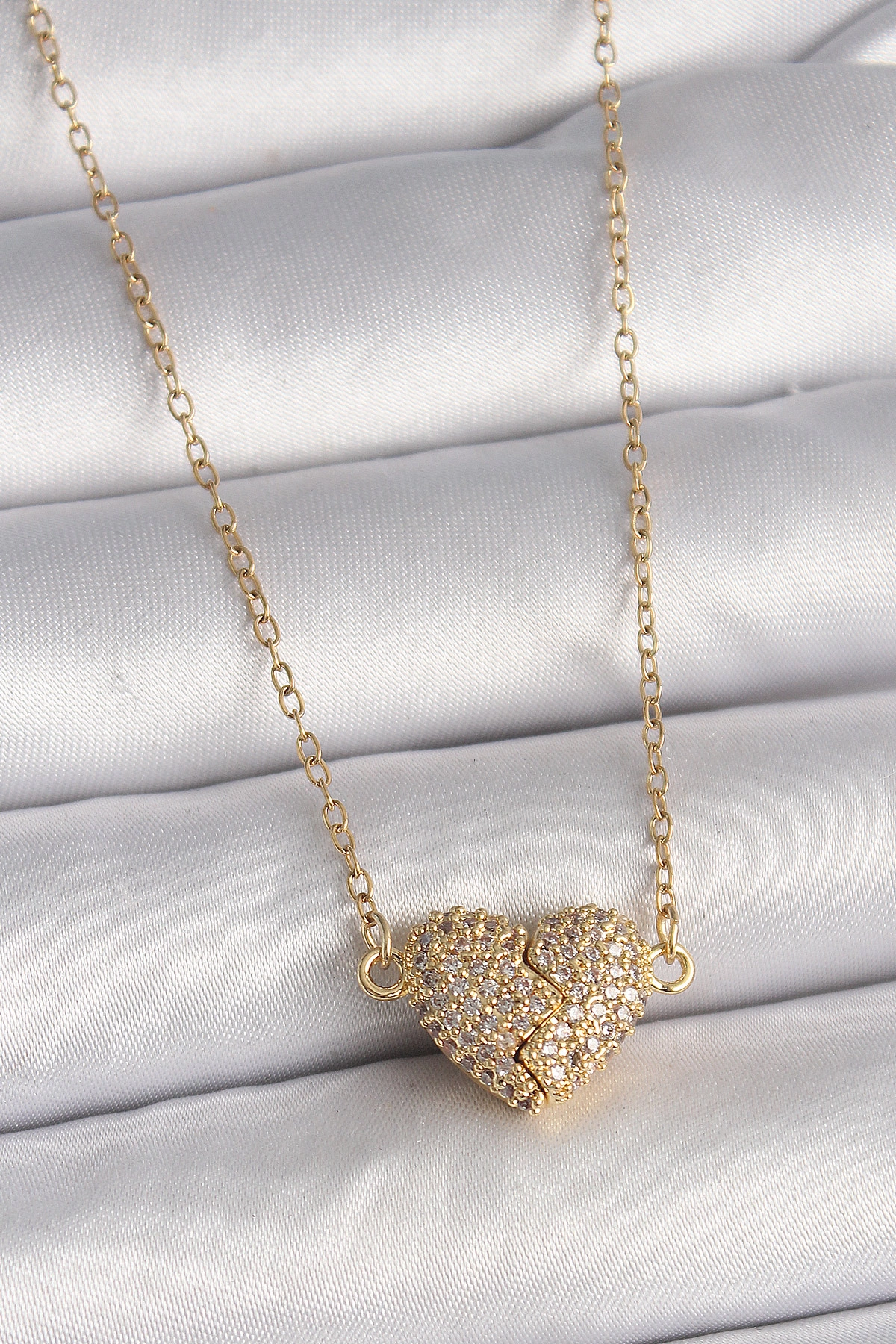 316L Çelik Gold Renk Zincir Zirkon Taşlı Mıknatıslı Kalp Model Kadın Kolye-0