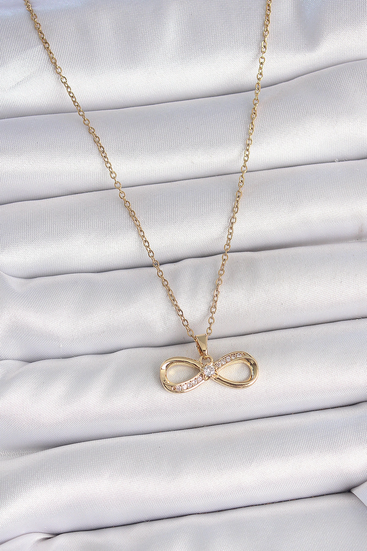 316L Çelik Gold Renk Zincir Zirkon Taşlı Sonsuzluk Model Kadın Kolye-1