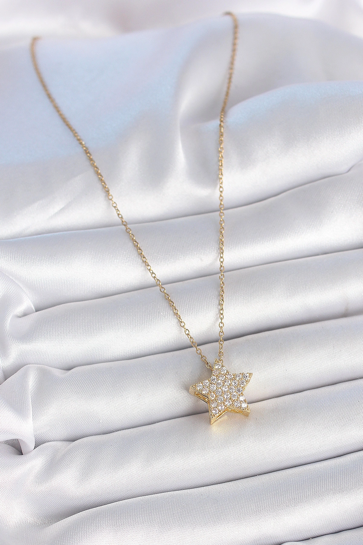 316L Çelik Gold Renk Zincir Zirkon Taşlı Yıldız Model Kadın Kolye-1