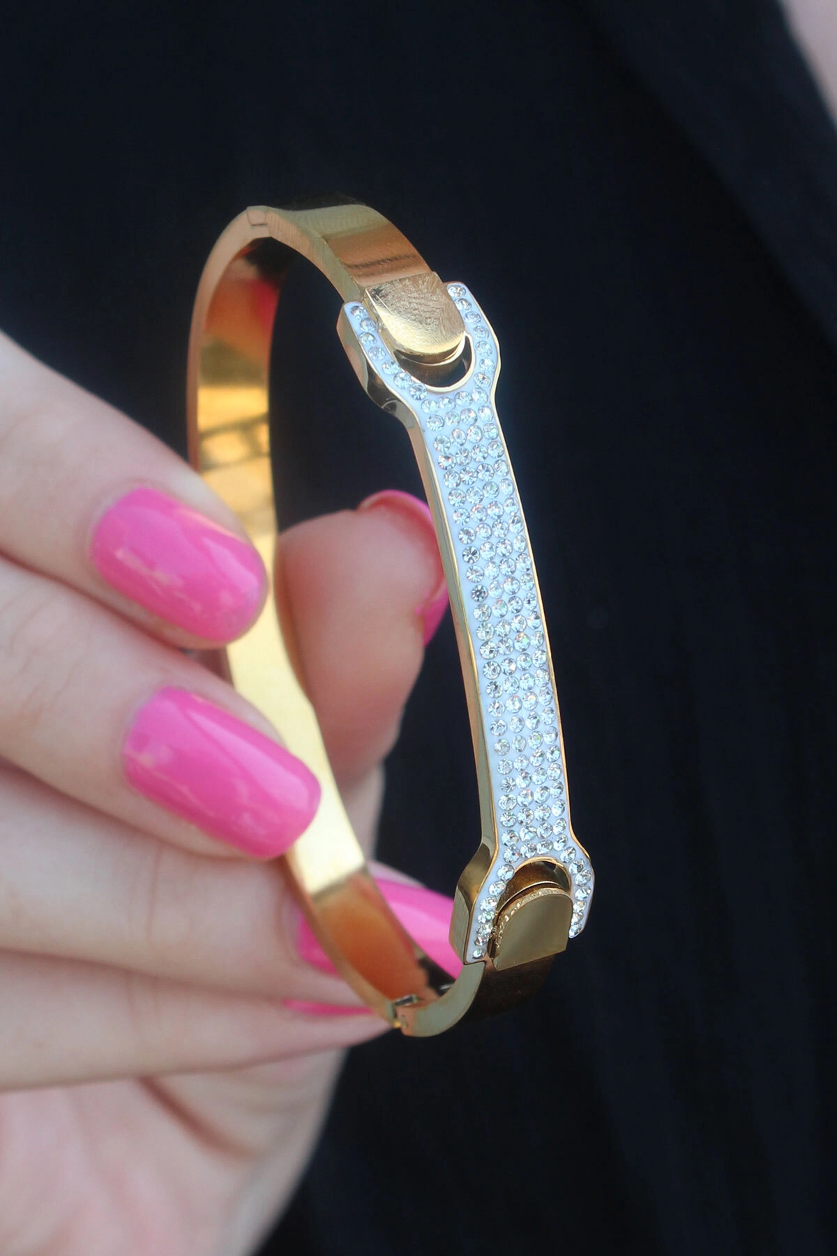 316L Çelik Gold Renk Zirkon Taşlı Kadın Kelepçe-1