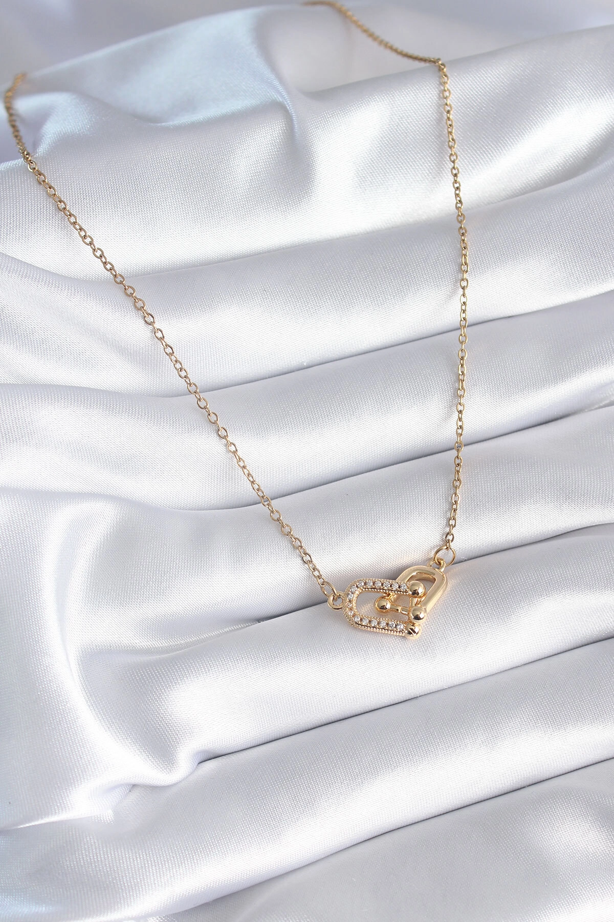 316L Çelik Gold Renk Zirkon Taşlı Model Kadın Kolye-1