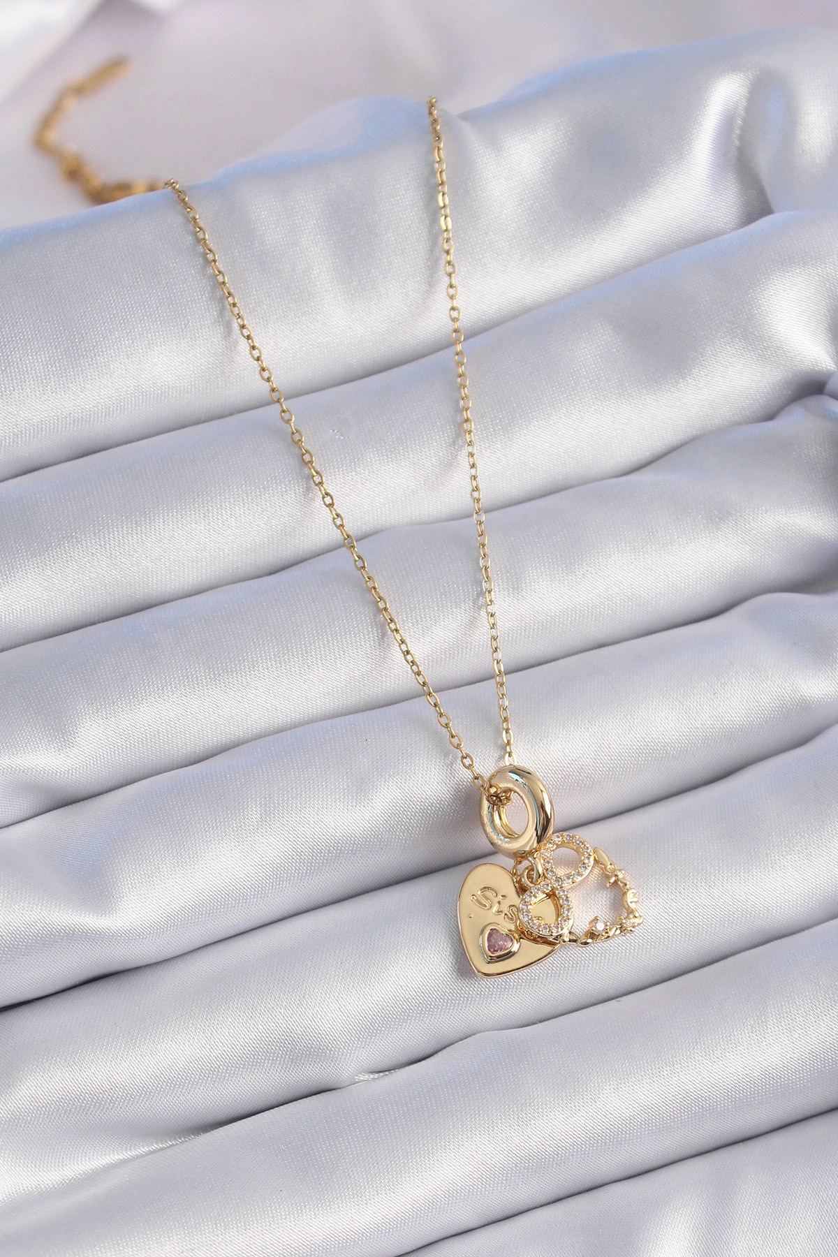 316L Çelik Gold Renk Zirkon Taşlı Sonsuzluk Kalp Figür Charm Model Kadın Kolye-1