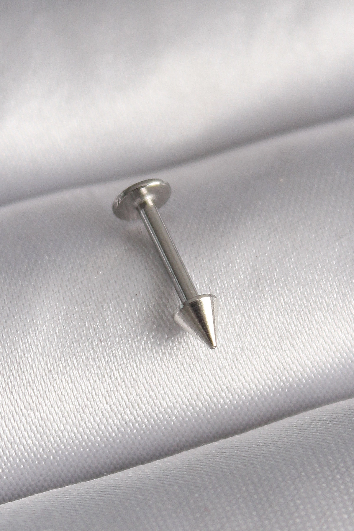 316L Çelik Gümüş Renk Çivi Model Piercing-0