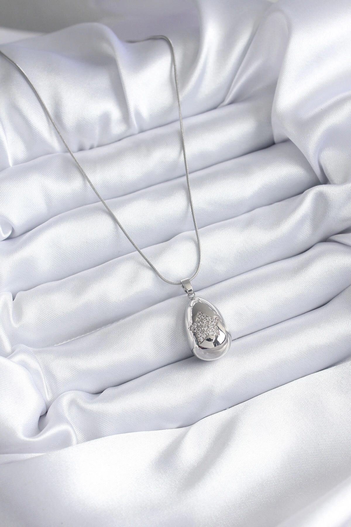 316L Çelik Gümüş Renk Damla Model Yıldız İşleme Zirkon Taş Detay Kadın Kolye-1