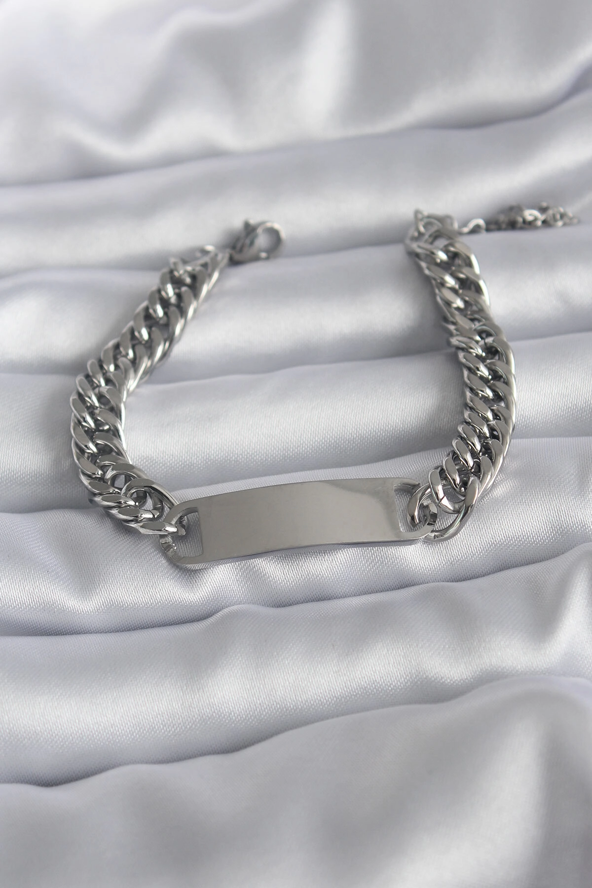 316L Çelik Gümüş Renk İsim Yazılabilir Plaka Model Kadın Bileklik-0