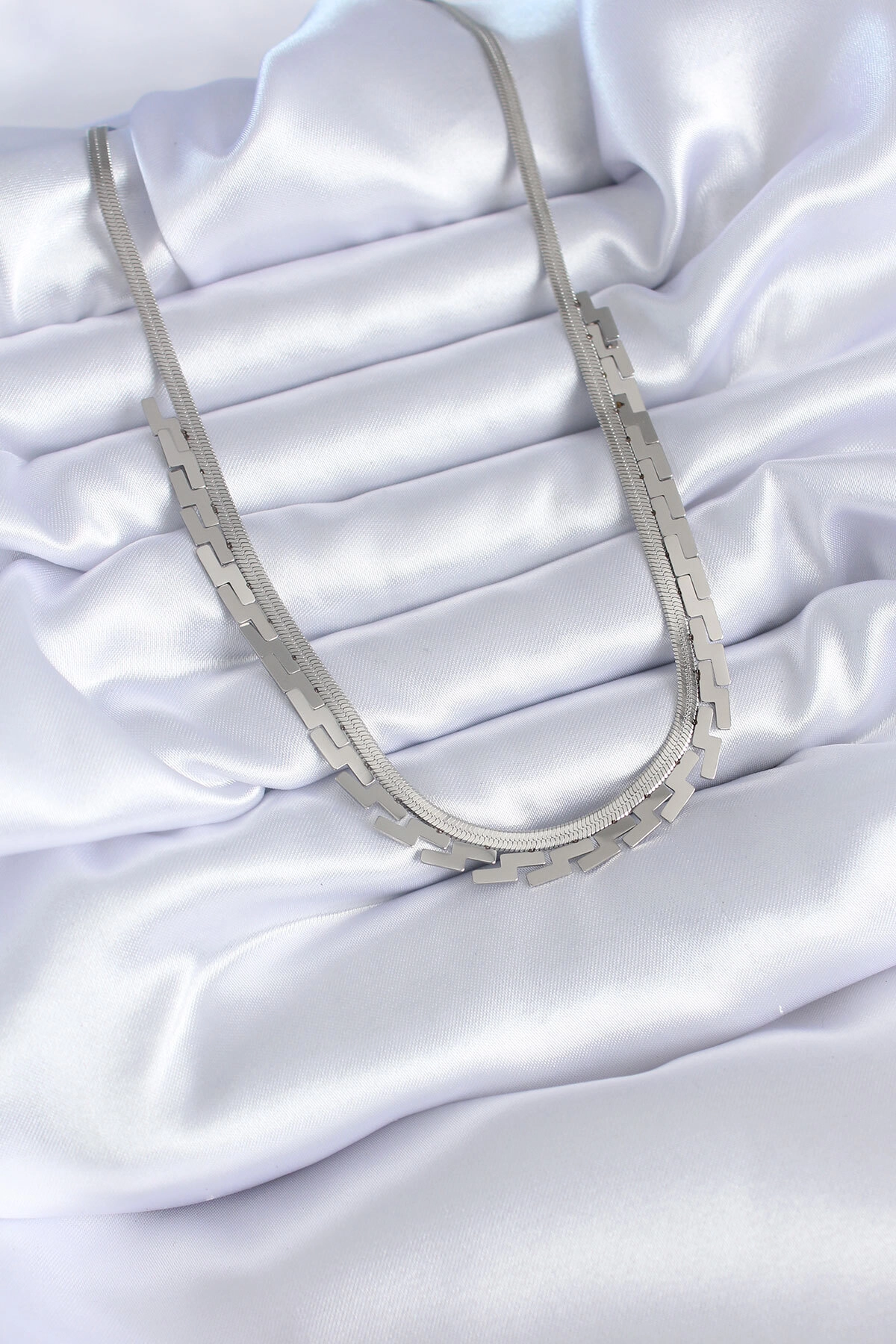 316L Çelik Gümüş Renk İtalyan Zincir Labirent Model Kadın Kolye-1