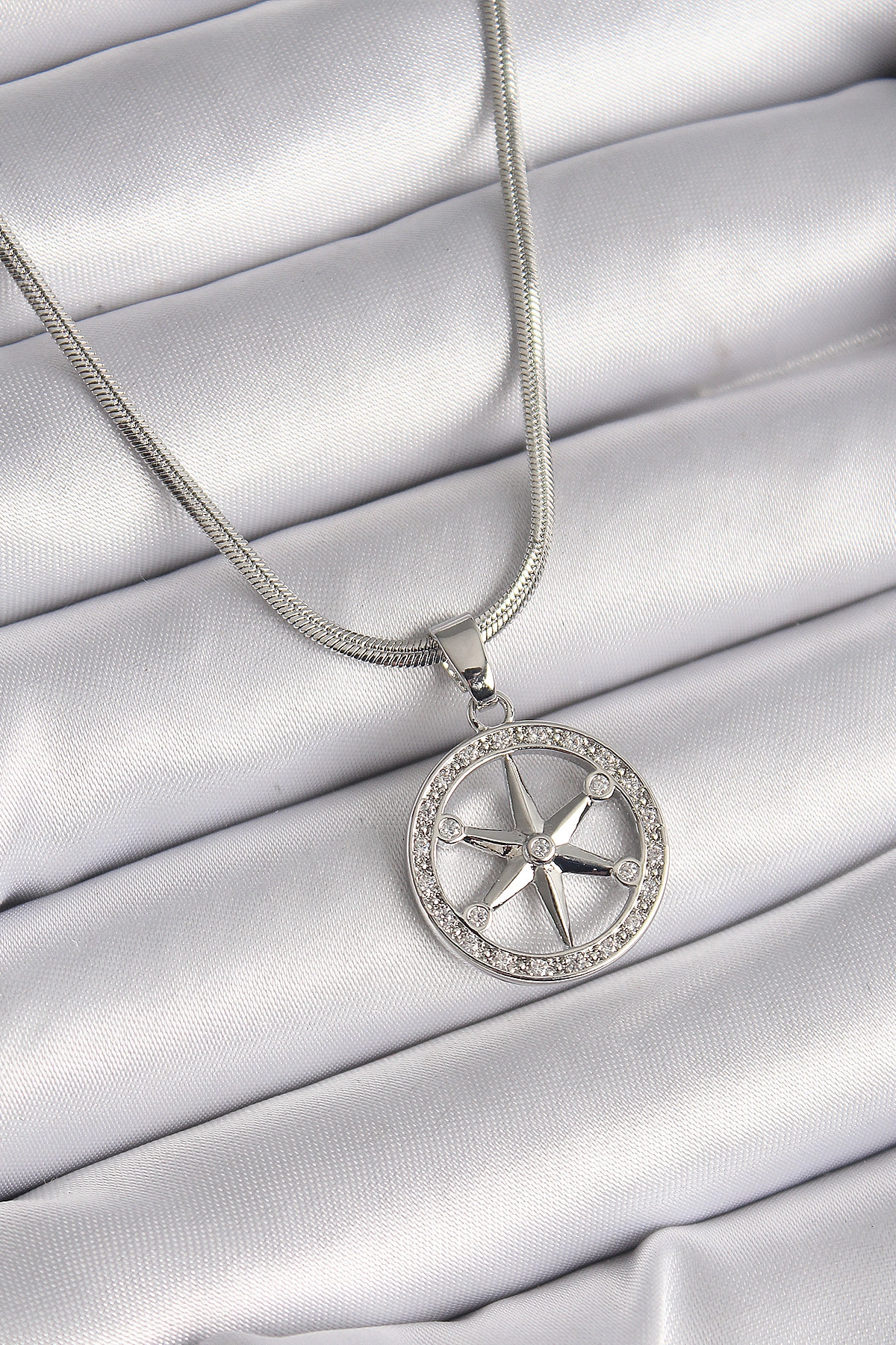 316L Çelik Gümüş Renk İtalyan Zincir Zirkon Taşlı Kutup Yıldız Model Kadın Kolye-0