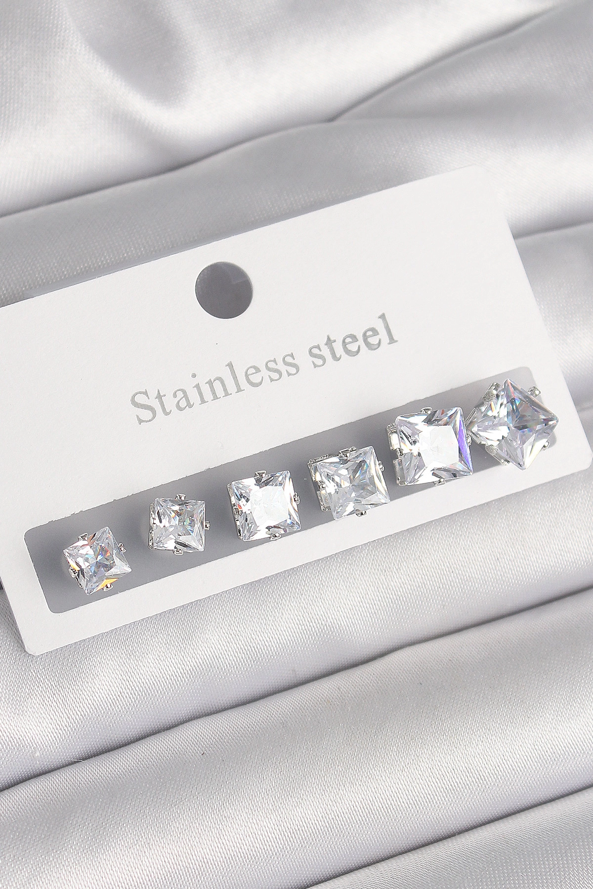 316L Çelik Gümüş Renk Kare Zirkon Taşlı Kadın Küpe Seti-0