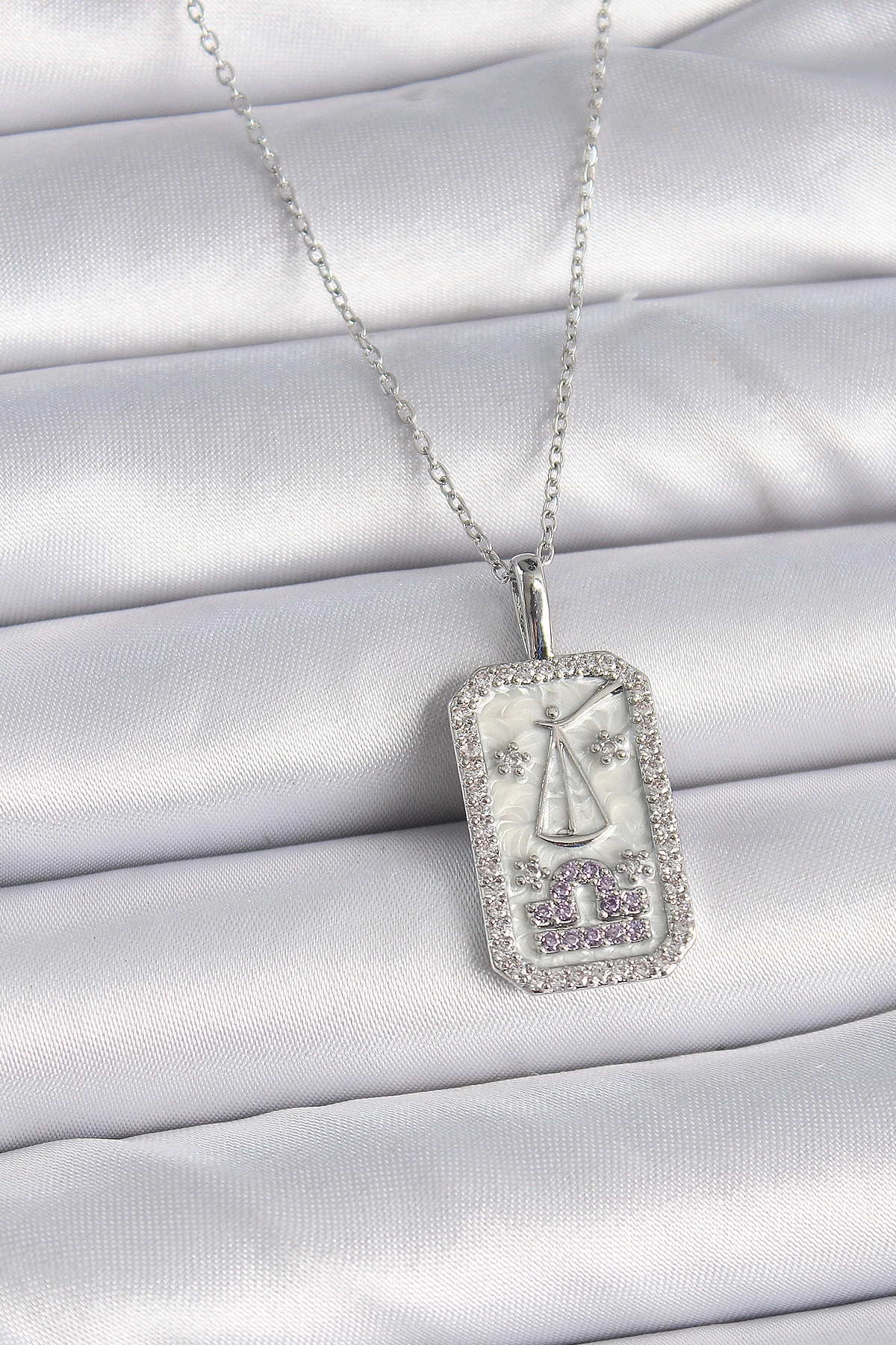 316L Çelik Gümüş Renk Terazi Burcu Zirkon Taşlı Kadın Kolye-0