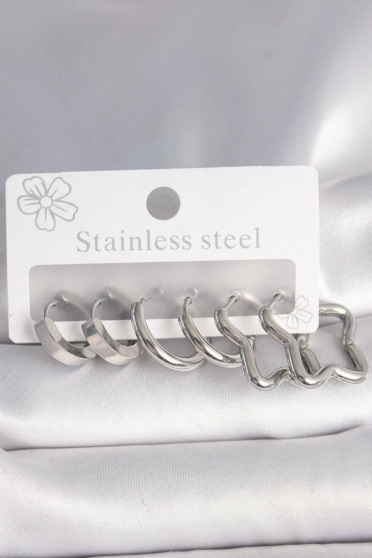 316L Çelik Gümüş Renk Yarım Halka Yıldız Model Kadın Küpe Seti-0