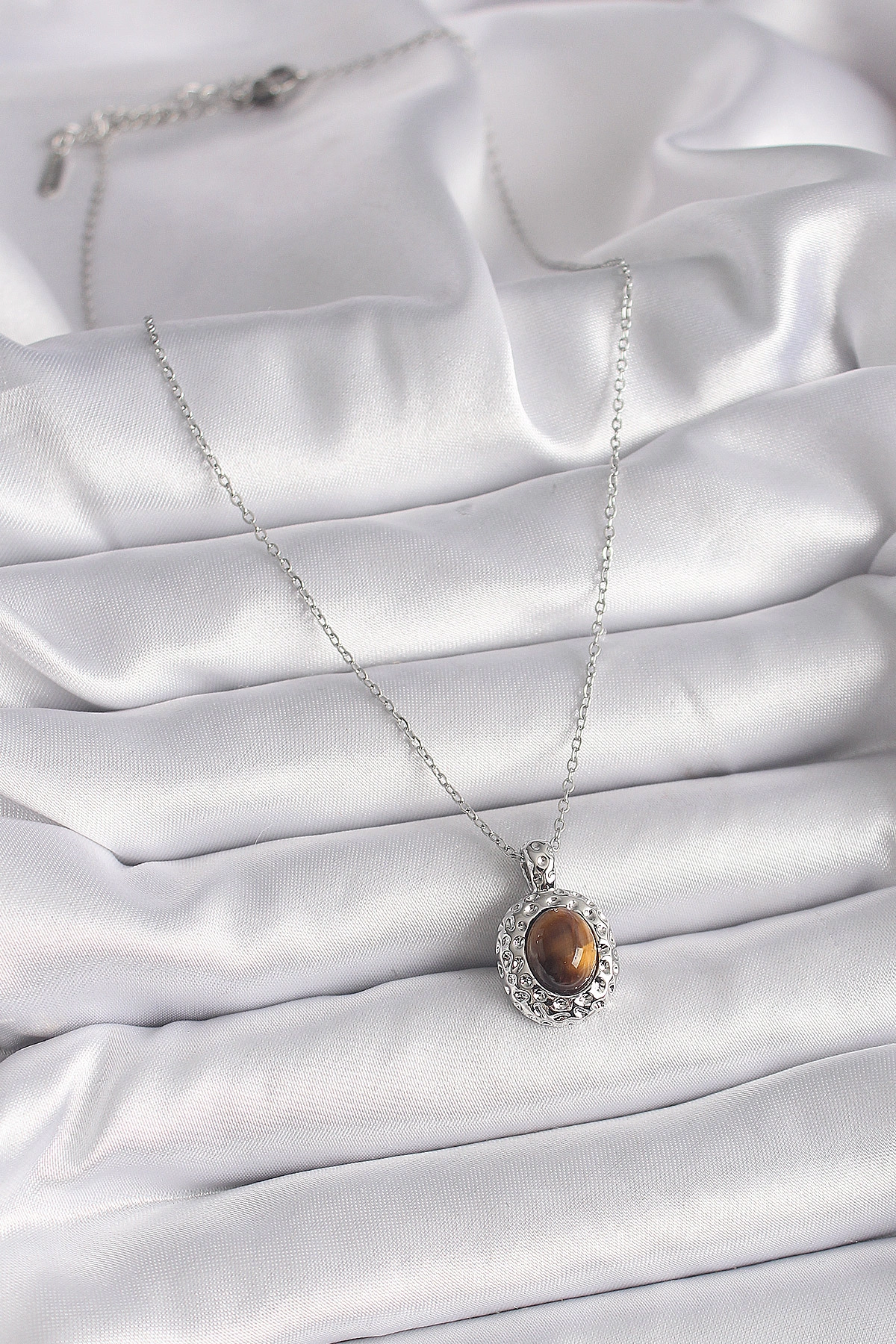 316L Çelik Gümüş Renk Zincir Kehribar Boncuk Model Kadın Kolye-1