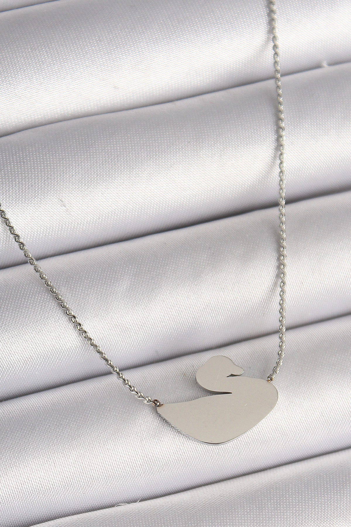 316L Çelik Gümüş Renk Zincir Kuğu Model Kadın Kolye-0