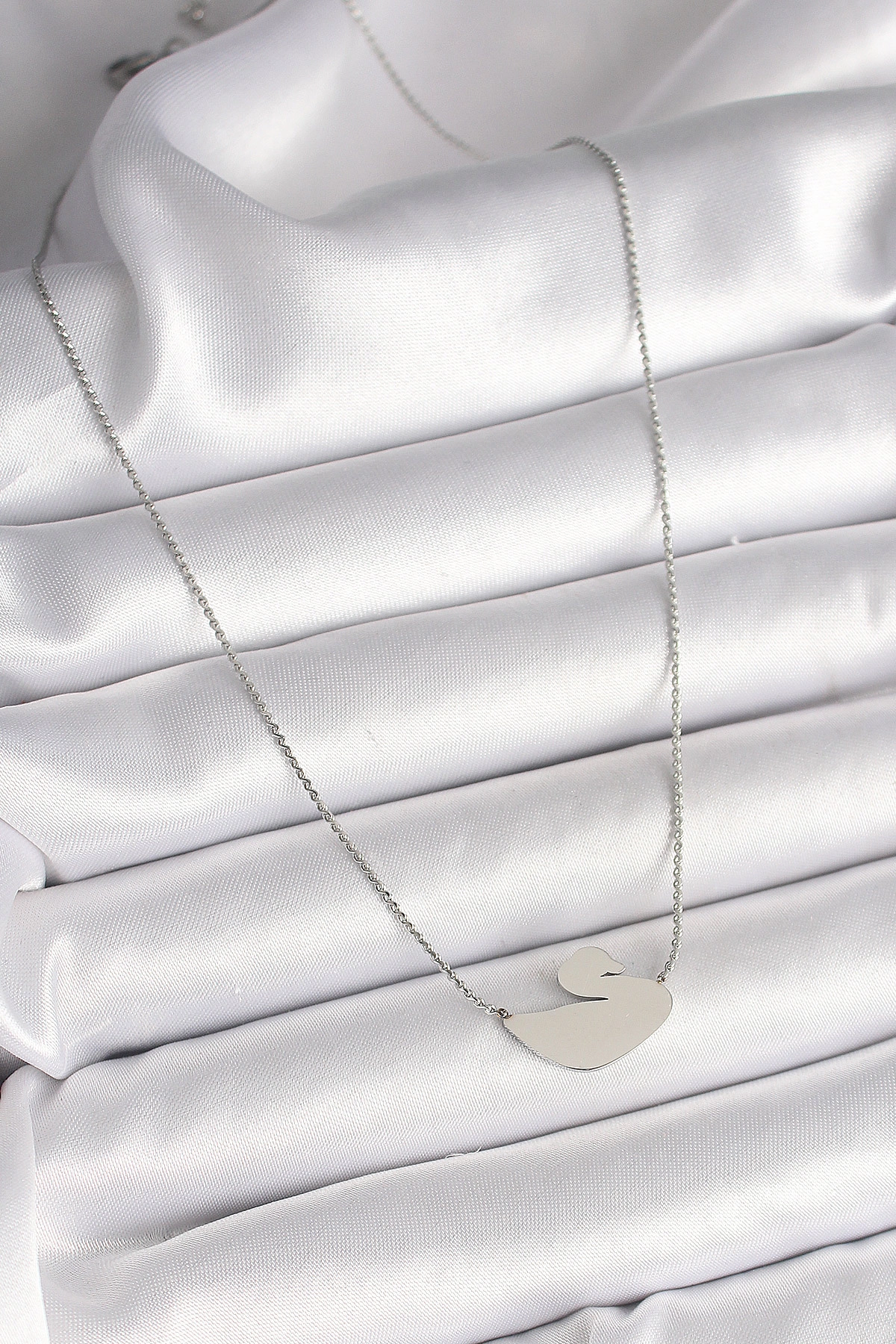 316L Çelik Gümüş Renk Zincir Kuğu Model Kadın Kolye-1