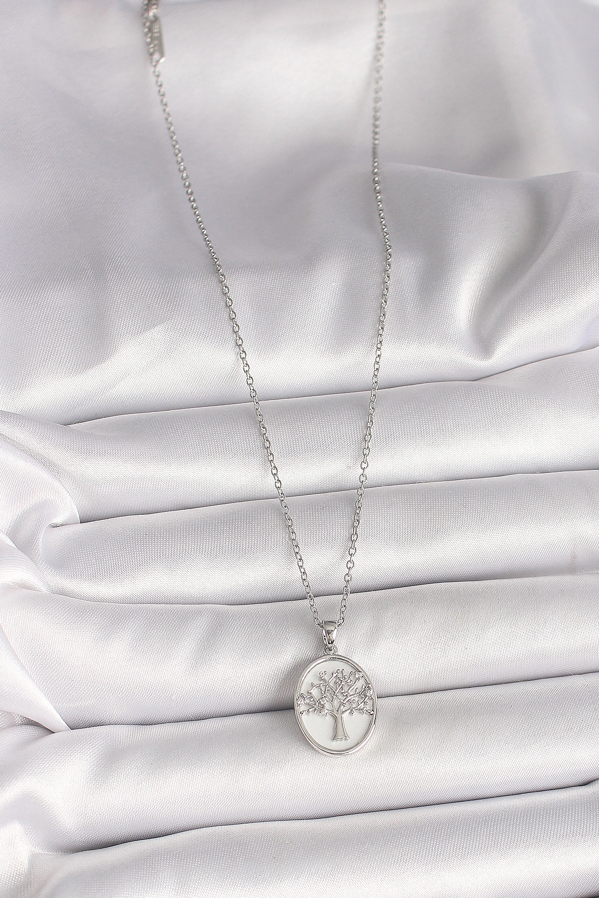 316L Çelik Gümüş Renk Zincir Zirkon Taş İşlemeli Beyaz Mineli Ağaç İşlemeli Portre Model Kadın Kolye-1