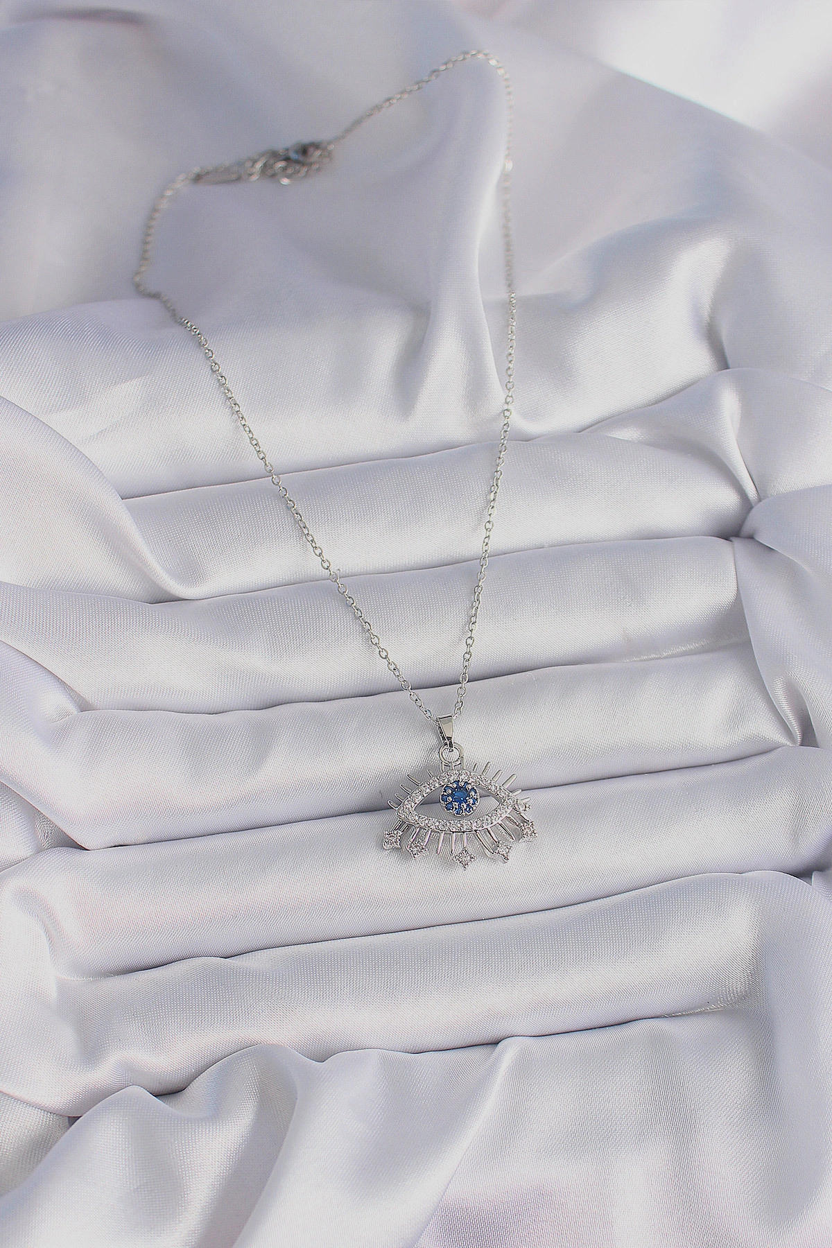 316L Çelik Gümüş Renk Zincir Zirkon Taşlı Göz Model Kadın Kolye-1