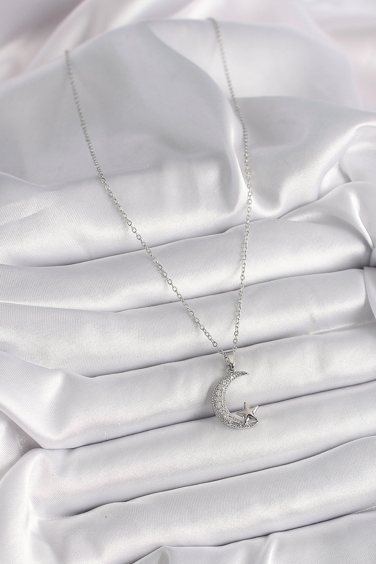 316L Çelik Gümüş Renk Zincir Zirkon Taşlı Hilal Model Yıldız Detay Kadın Kolye-1