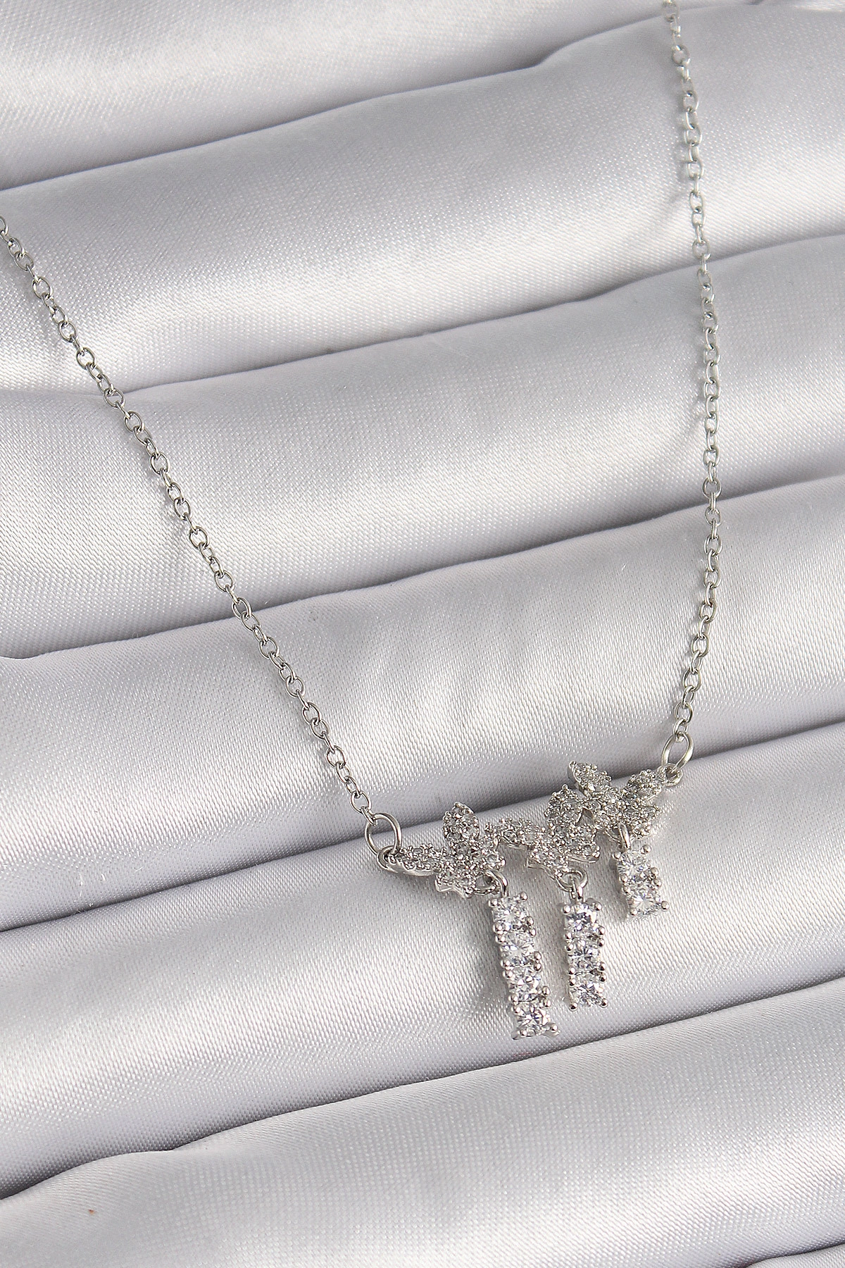 316L Çelik Gümüş Renk Zincir Zirkon Taşlı Kelebek Model Sallantı Detay Kadın Kolye-0