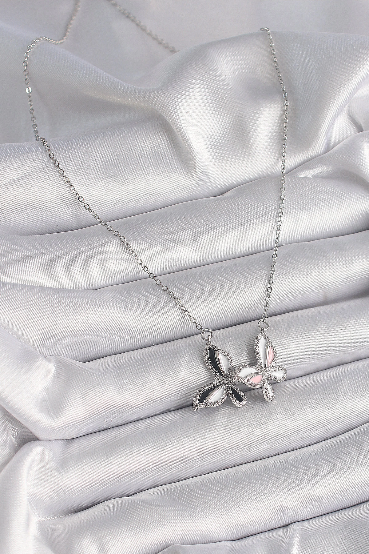 316L Çelik Gümüş Renk Zincir Zirkon Taşlı Renkli Kelebek Model Kadın Kolye-1